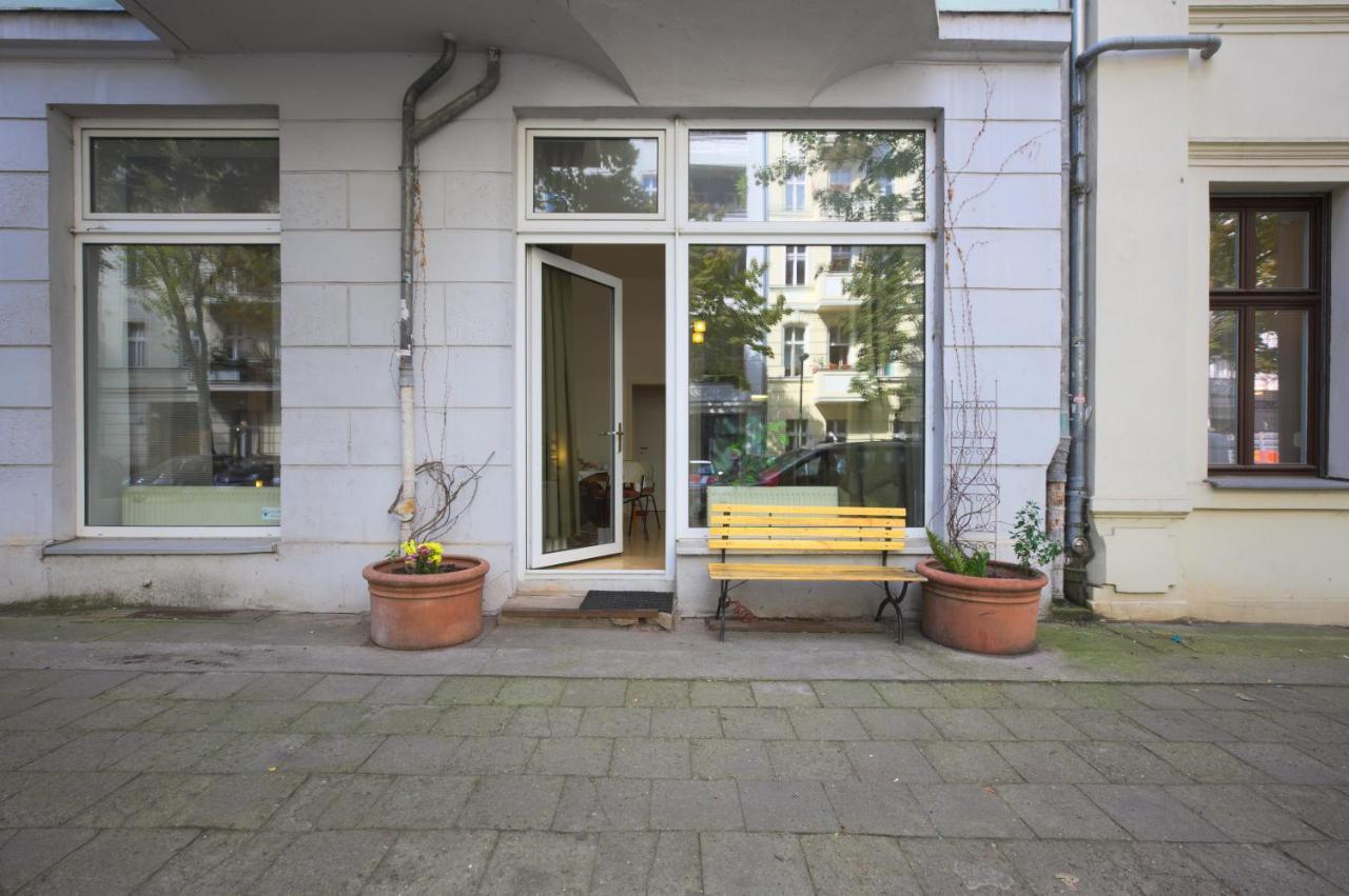 Altbauwohnung Mit 3 Baedern Berlin Eksteriør billede